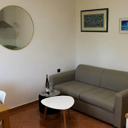 Wilma Apartment *