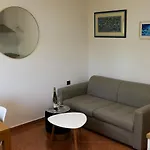 Wilma Apartment *